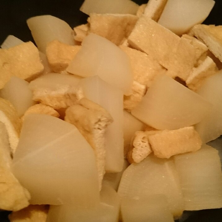 ストウブDe〜大根と油揚げの煮物